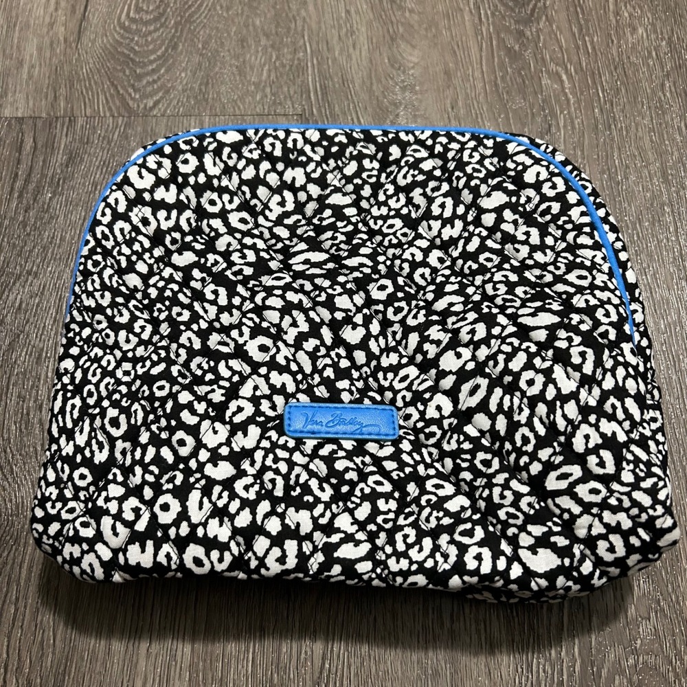 Vera Bradley Cosmetic Bag Set Black White Blue Leopard Print 6 Piece Quilted - Picture 4 of 7